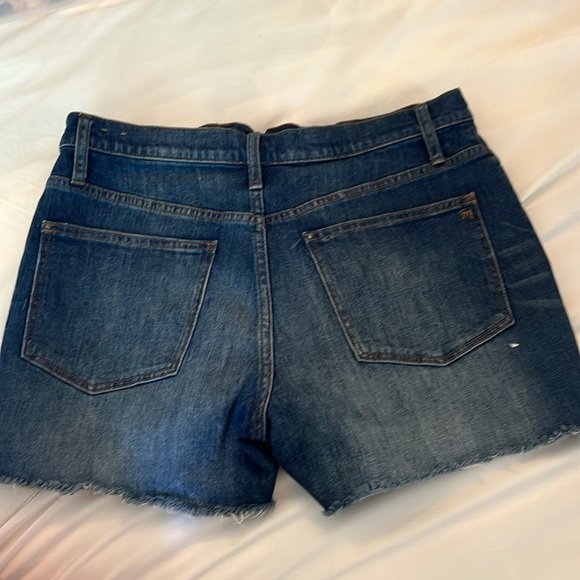 Madewell denim shorts - Picture 2 of 3